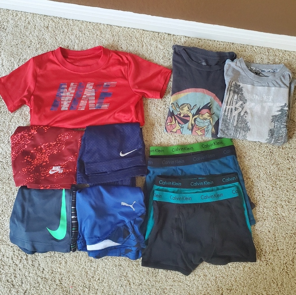 Boys Nike, Dri-Fit,Calvin Klein & Other Lot Size 6